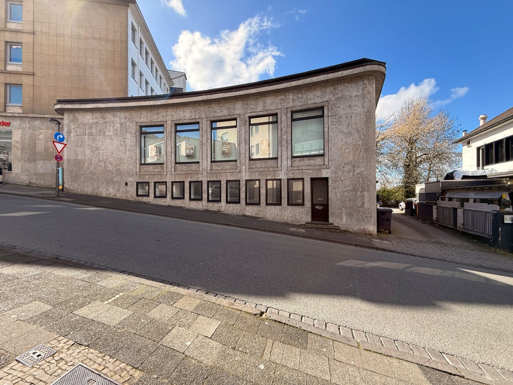 Gebäude Seitenansicht